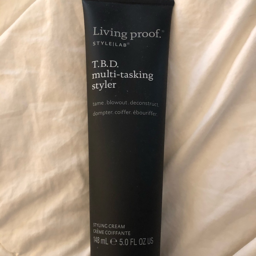 Living Proof. T.B.D. Multi-Tasking styler.5oz New